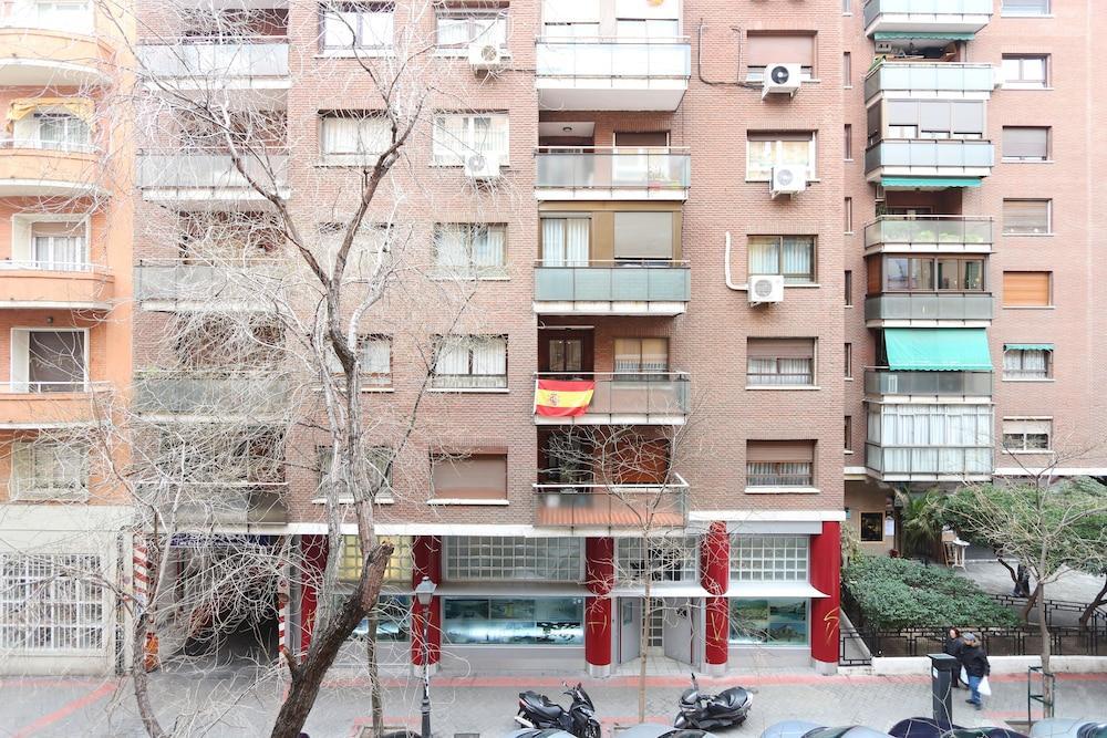Classical Flat In Barrio Salamanca By Allo Housing مدريد المظهر الخارجي الصورة